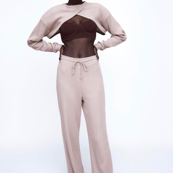 Zara Ribbed Cropped Top - Size M - NWT - Picture 1 of 8